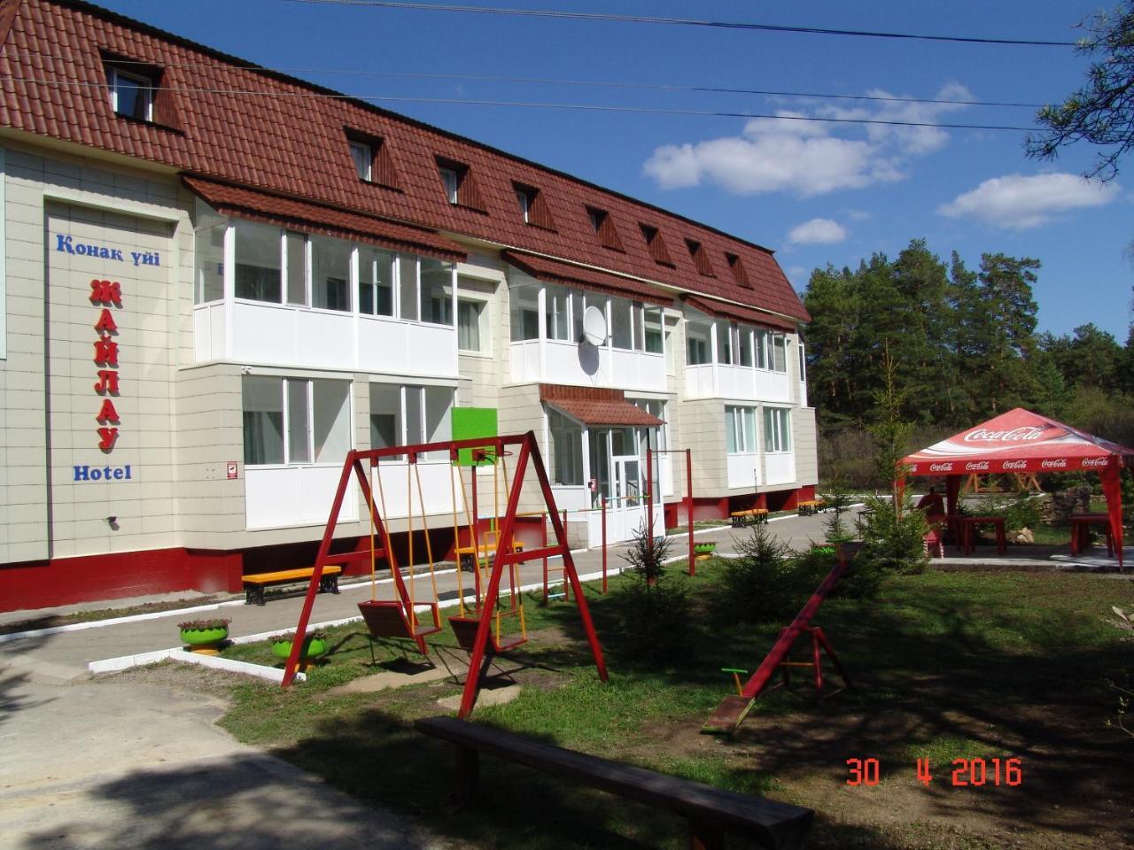 Zhaylau Hotel Shchuchinsk Exterior photo