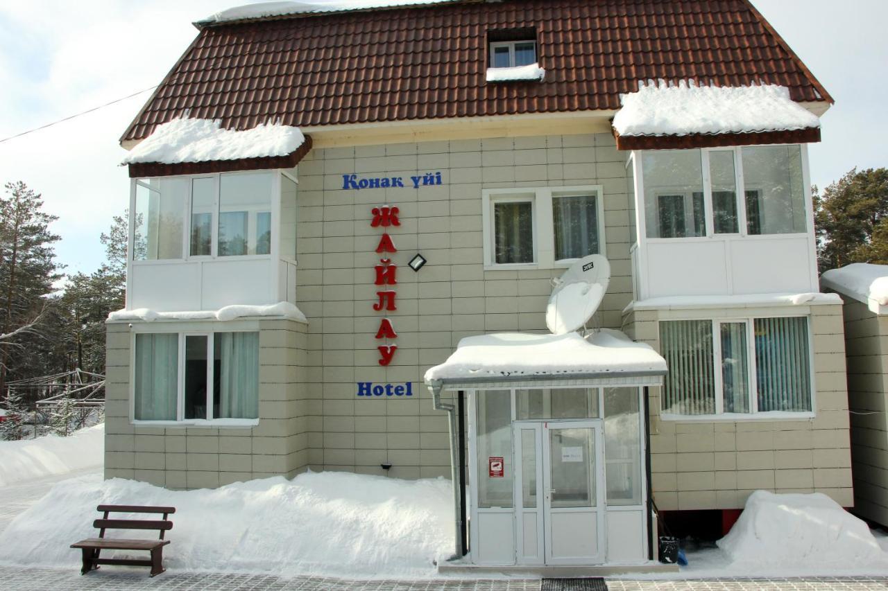 Zhaylau Hotel Shchuchinsk Exterior photo