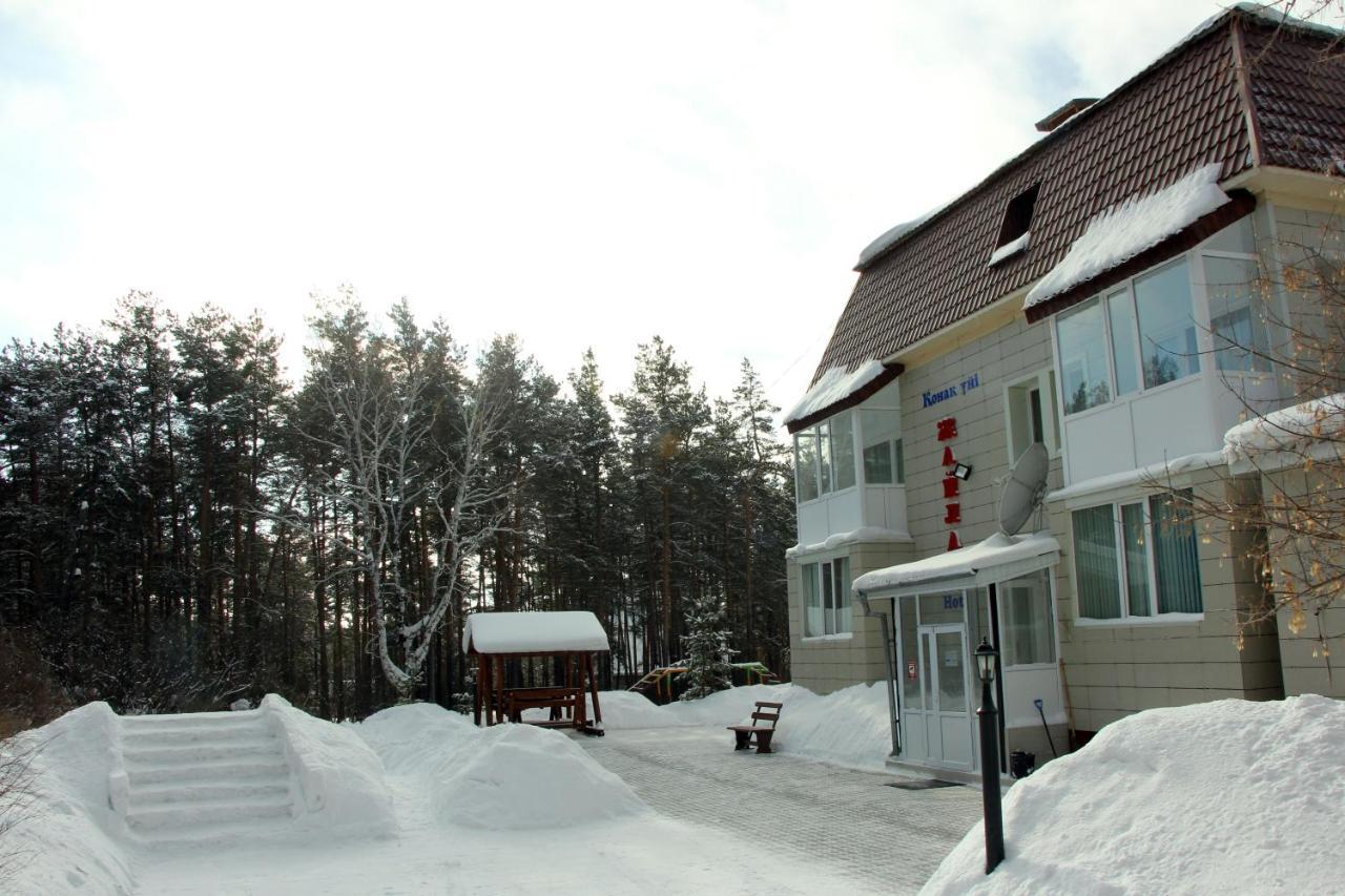 Zhaylau Hotel Shchuchinsk Exterior photo