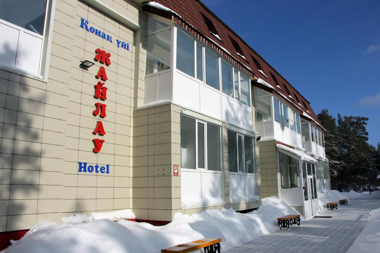 Zhaylau Hotel Shchuchinsk Exterior photo